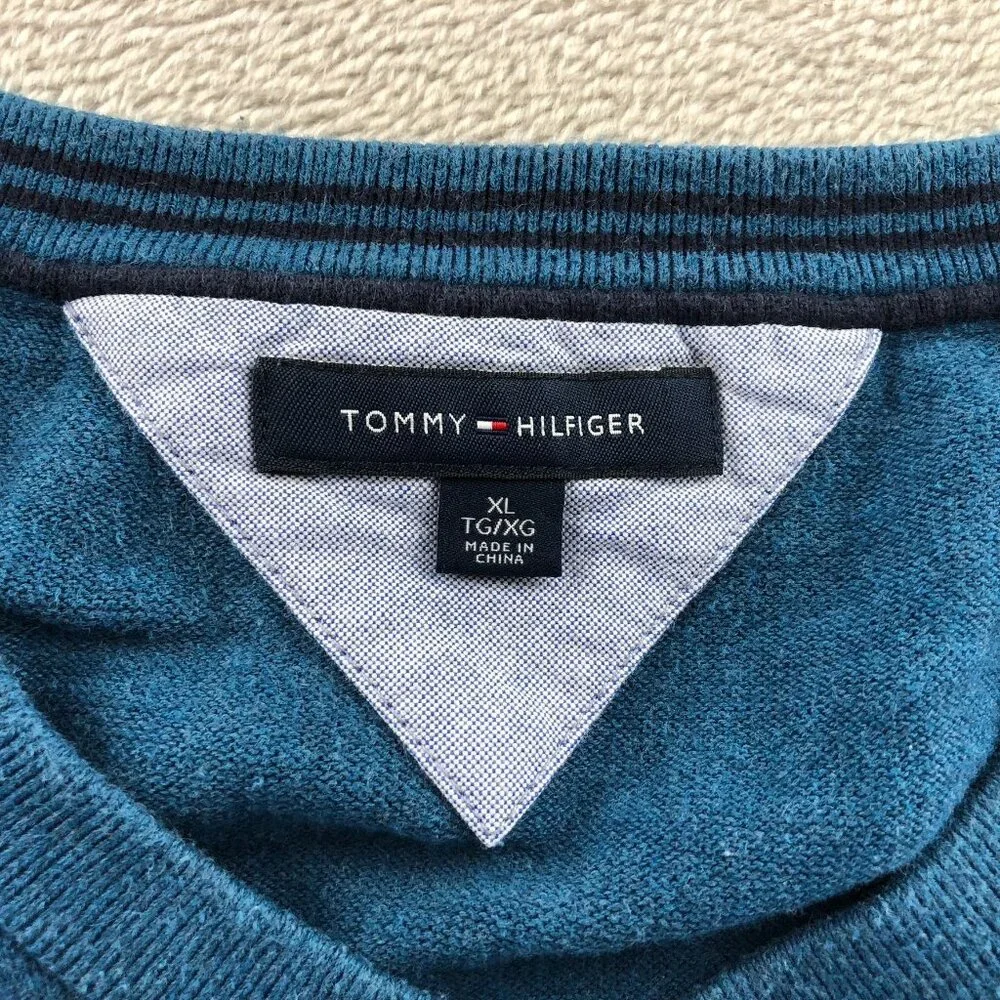 Tommy Hilfiger Mens Sweater XL Blue V-Neck Long Sleeve Classic Pullover Knit